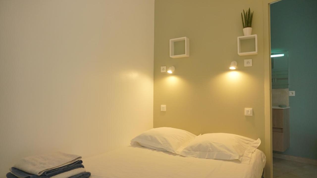 Maison Jardin Wifi - Climatisation - 100 M Plage Sauvage - 20 Min Perpignan Torreilles Bagian luar foto