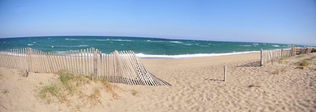 Maison Jardin Wifi - Climatisation - 100 M Plage Sauvage - 20 Min Perpignan Torreilles Bagian luar foto